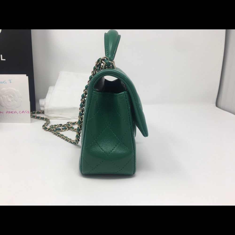SOLD❤️22A Chanel emerald green top handle mini LGHW - Picture 3 of 16